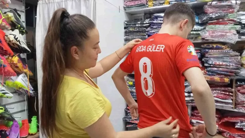 Milli takım formalarından en çok tercih edilen Arda Güler oldu