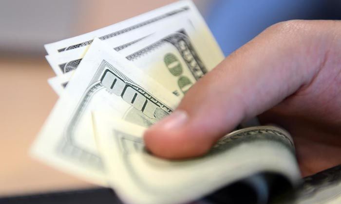 Serbest piyasada döviz fiyatları 6 Ocak