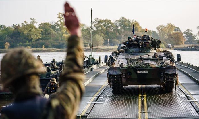 Almanya ve ABD Ukrayna’ya zırhlı araç gönderecek