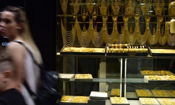 Gram altın rekor tazeledi