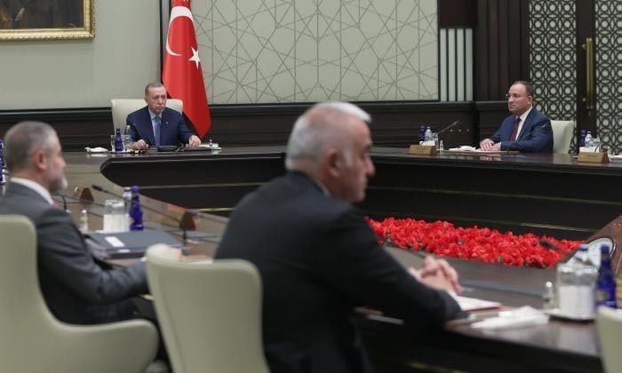 Cumhurbaşkanı yılın ilk Kabine Toplantısı’nın ardından yeni müjdeleri duyurdu