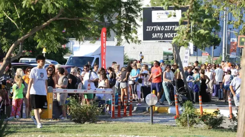 Yunanistan’ın Midilli Adası’na 15 Temmuz akını