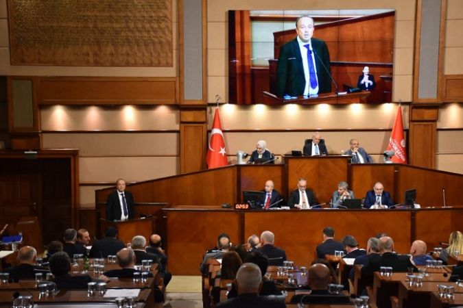 Avcılar Belediye Başkanı Turan Hançerli; “Yan yana gelelim kentsel dönüşümü çözelim”