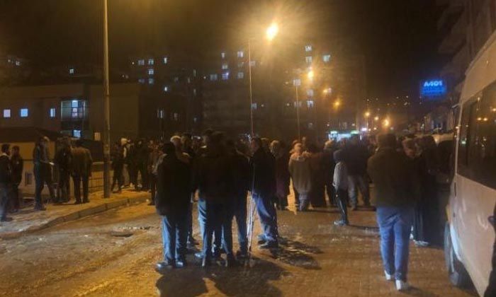 Taziyeden dönen araca çapraz ateş açıldı: 2 ölü, 5 yaralı