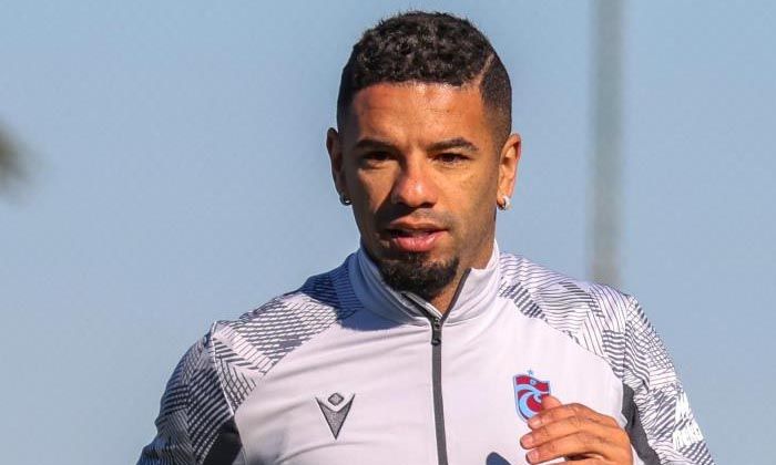Trabzonspor’un Brezilyalı oyuncusu Bruno Peres sahalara dönüyor