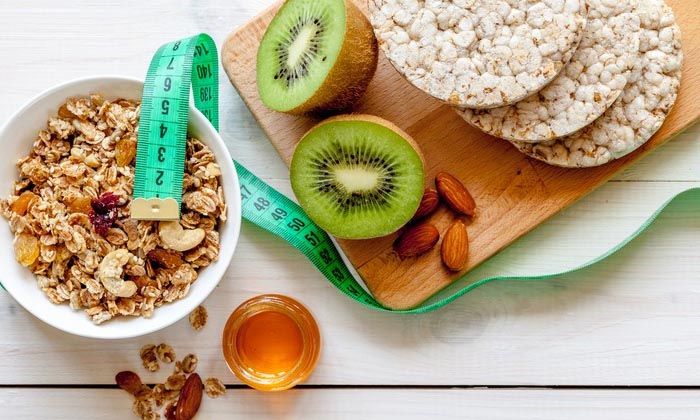 Sosyal medyaya bakarak yemek yemeyin