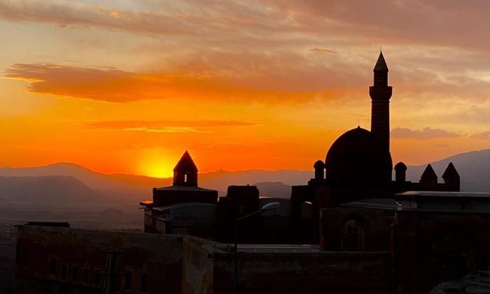 Tarihi İshak Paşa Sarayı, 295 bin ziyaretçiyle tüm zamanların ziyaretçi rekorunu kırdı