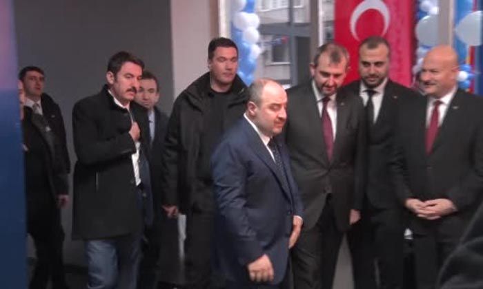 Türkiye’yi dünyanın ilk 10 ekonomisi arasına sokmayı hedefliyoruz