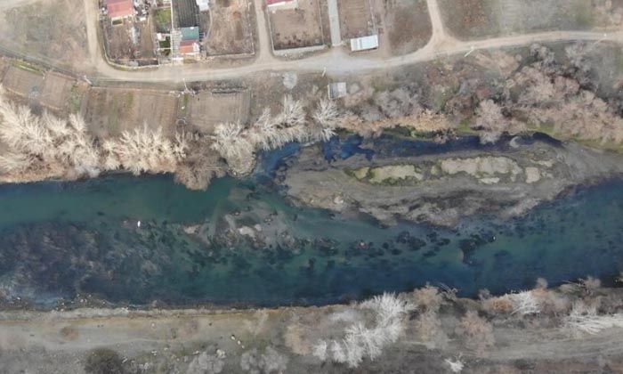 Kuraklığın korkutan fotoğrafı! Kızılırmak’ta adacıklar ortaya çıktı Kuraklığın korkutan fotoğrafı! Kızılırmak’ta adacıklar ortaya çıktı