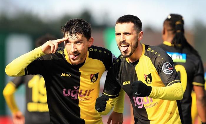 Ümraniyespor evinde İstanbulspor’a kaybetti