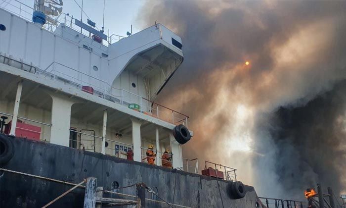 Tayland’da petrol tankerinde patlama: 1 ölü, 2 yaralı