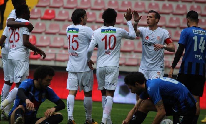 Sivasspor, Ziraat Türkiye Kupasında çeyrek finale çıktı