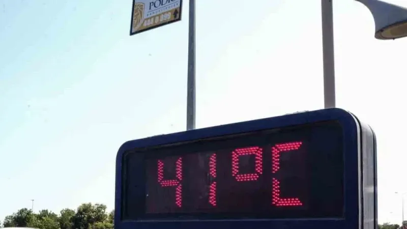 İstanbul’da termometreler 41 dereceyi gösterdi