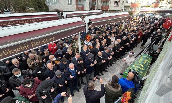 Kanal 26’nın ortaklarından İlhan Yalçın hayatını kaybetti