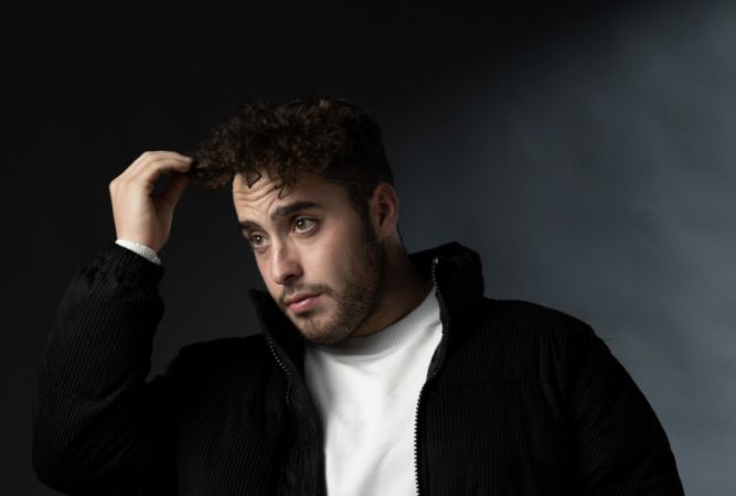 SON DÖNEMİN PARLAYAN YILDIZ FENOMENİ AHMET HAKAN KESİMOĞLU