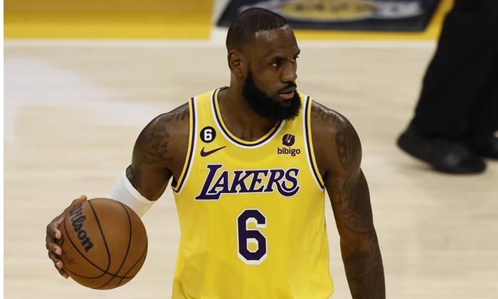 Lebron James’ten 46 sayı
