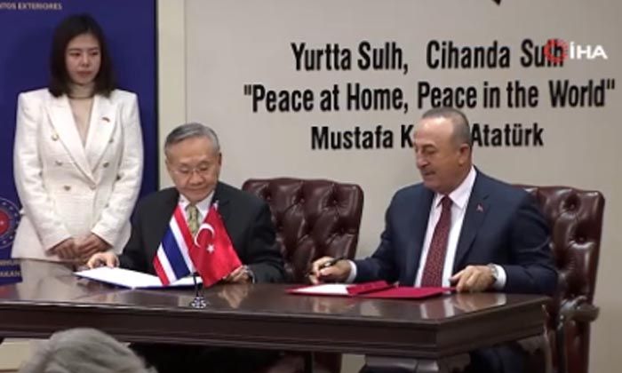 Bakan Çavuşoğlu: Mike Pompeo yalan söylüyor