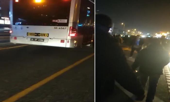 Metrobüs arıza yaptı, yolcular bir sonraki durağa yürüdü