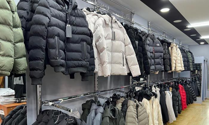 Kış gelmedi, kışlık kıyafetler satılmadı