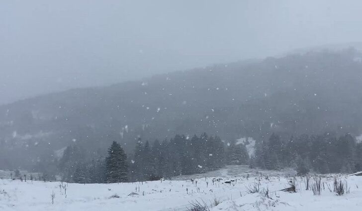 Uludağ’da kar yağışı başladı