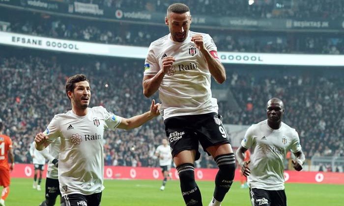 Beşiktaş’ı Alanyaspor karşısında Cenk Tosun farka taşıdı