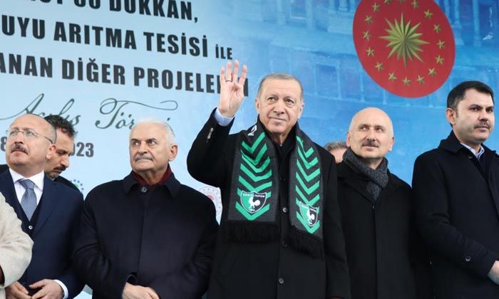 Erdoğan: Aday çıkaramıyorlar, kendi sünepeliklerini örtmeye çalışıyorlar