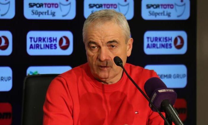 Rıza Çalımbay: Mağlup olduk fakat ikinci yarıdaki oyundan memnunum
