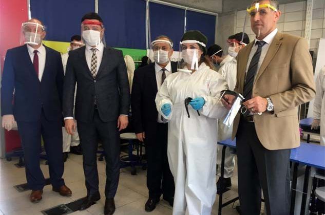 Eyüpsultanlı öğretmenlerden sağlık çalışanlarına destek