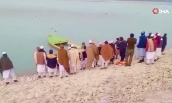 Pakistan’da botla gezi facia ile sonuçlandı!