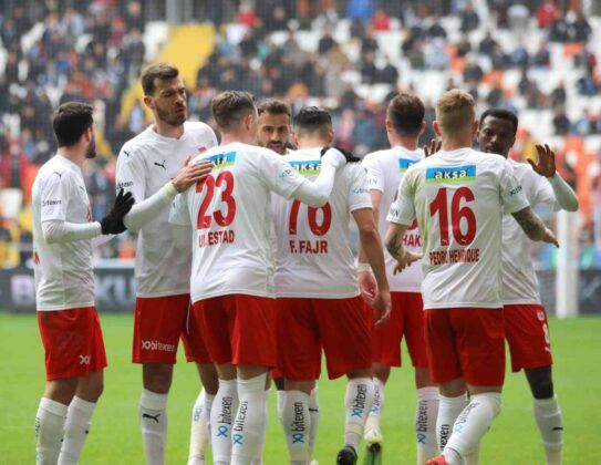 Sivasspor Beşiktaş maçı ne zaman saat kaçta canlı yayınlanıyor?