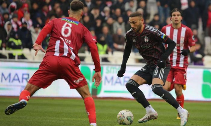 Beşiktaş’ın yedi maçlık serisi Sivasspor karşısında bozuldu