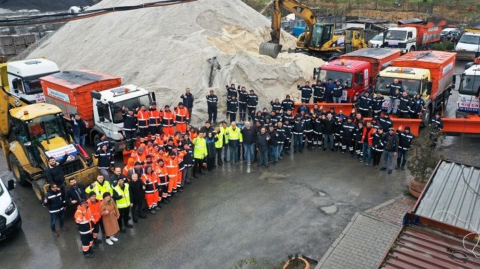 Bağcılar Belediyesi Karla Mücadele Timi göreve hazır
