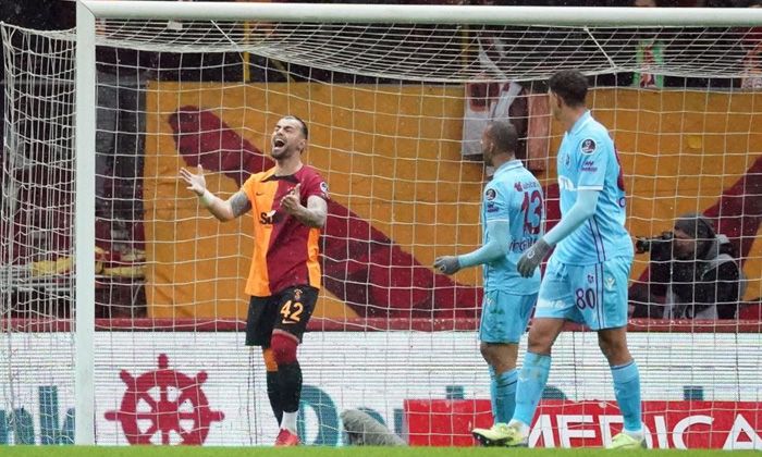 Maça 1-0 geride başlayan Galatasaray’ı Trabzon da durduramadı
