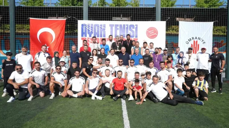 Ümraniye’de nefes kesen ‘Ayak Tenisi Turnuvası’nda şampiyonlar belli oldu