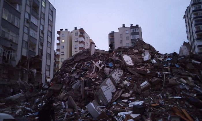 7.4’lük depremde Malatya’da 140 bina çöktü