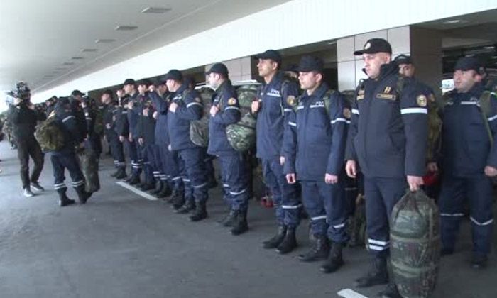 Azerbaycan 370 kişilik arama kurtarma ekibi gönderdi