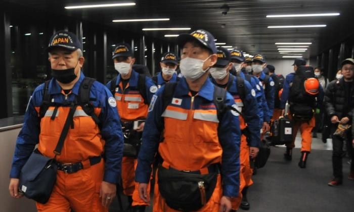 Japon arama kurtarma ekibi Türkiye’ye geldi