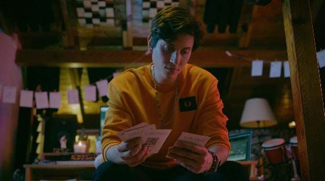 Can Oflaz’dan Kimse Bilmez’e “Hayal” dolu klip