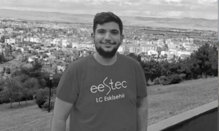 Eskişehirli Ahmet Muhittin Özer depremde hayatını kaybetti