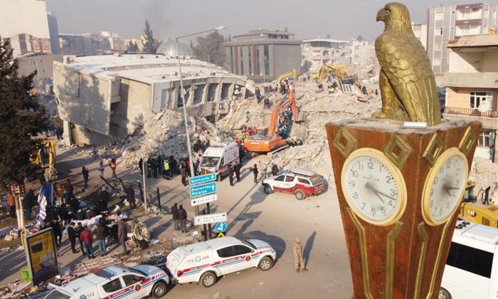 Adıyaman’da saatler 04.17’de durdu