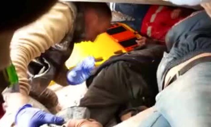 112 saat sonra kurtarılma sevinci