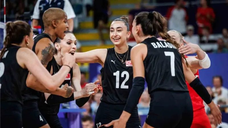 A Milli Kadın Voleybol Takımı, Dominik Cumhuriyeti’ni 3-1 mağlup etti A Milli Kadın Voleybol Takımı, Dominik Cumhuriyeti’ni 3-1 mağlup etti