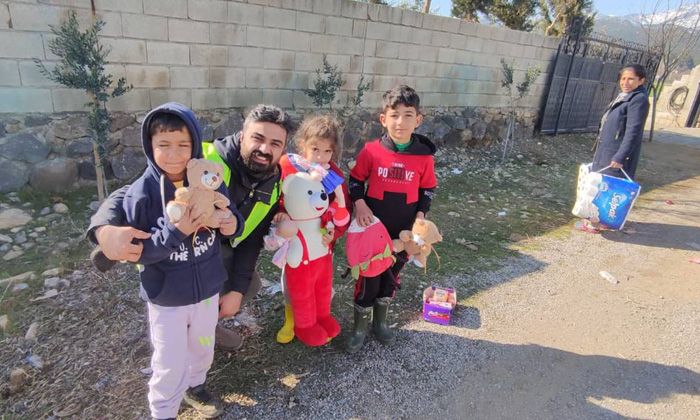 Deprem bölgesi için “Bir Oyuncak Bir Mektup” hareketi başlatıldı