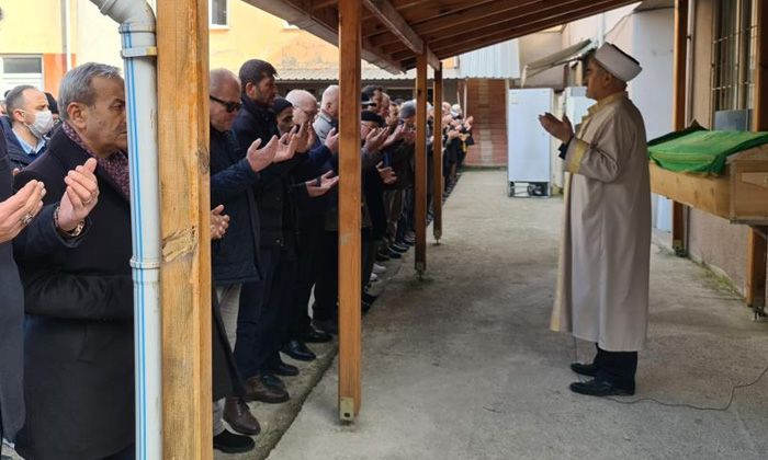 Gaziantep’teki depremde öğretmen Yasemin Göçmez hayatını kaybetti