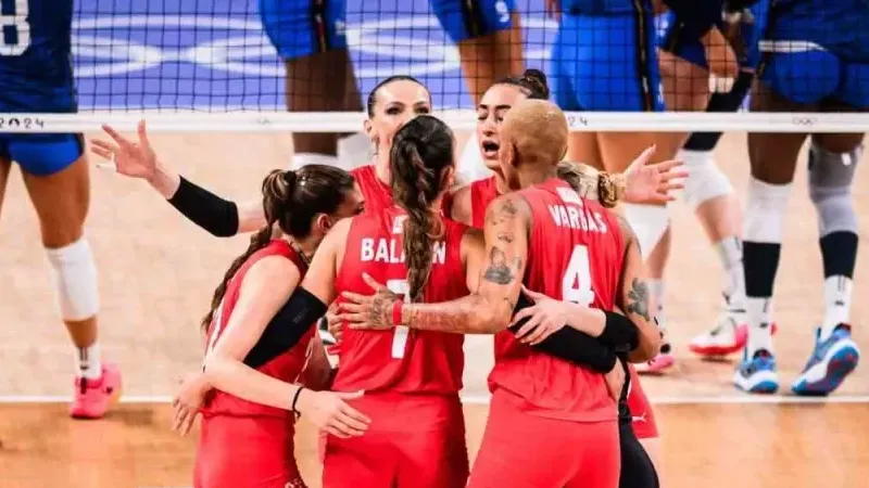 A Milli Kadın Voleybol Takımı, İtalya’ya 3-0 mağlup oldu
