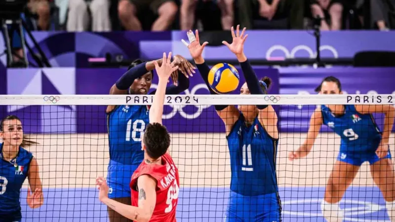 A Milli Kadın Voleybol Takımı, İtalya’ya 3-0 mağlup oldu