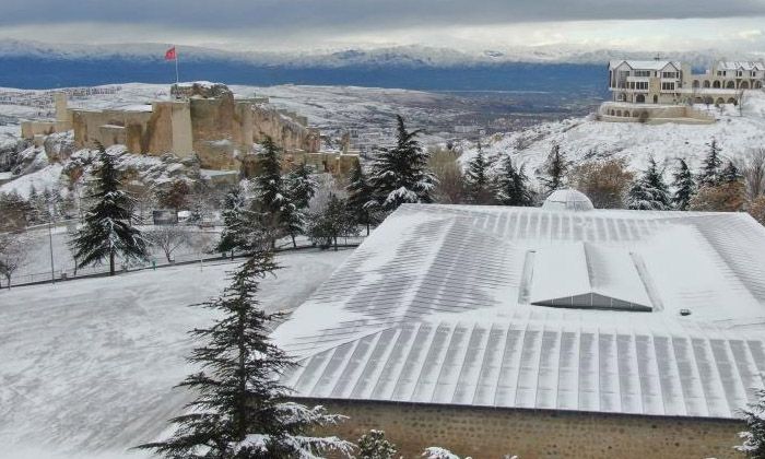 5 bin yıllık bu mahalle 3 büyük deprem gördü ama tek taş bile düşmedi!