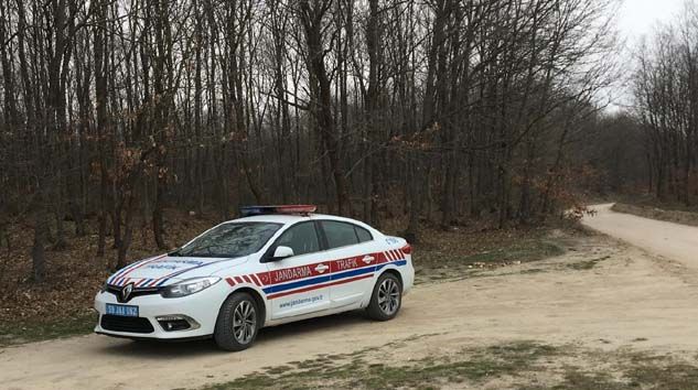 Tedbirlere uymayıp piknik yapan 8 kişiye para cezası