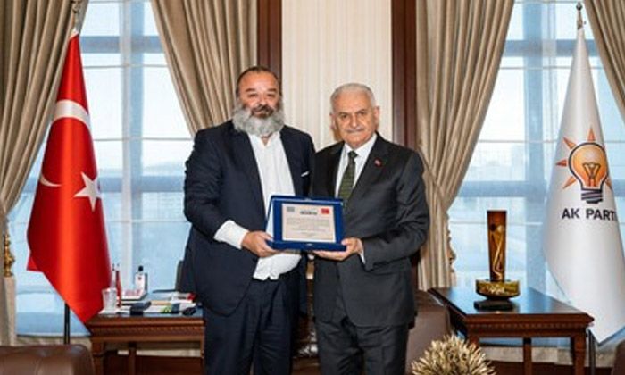 Yunan armatör Iliopoulos’den depremzedelere 1 milyon euroluk bağış