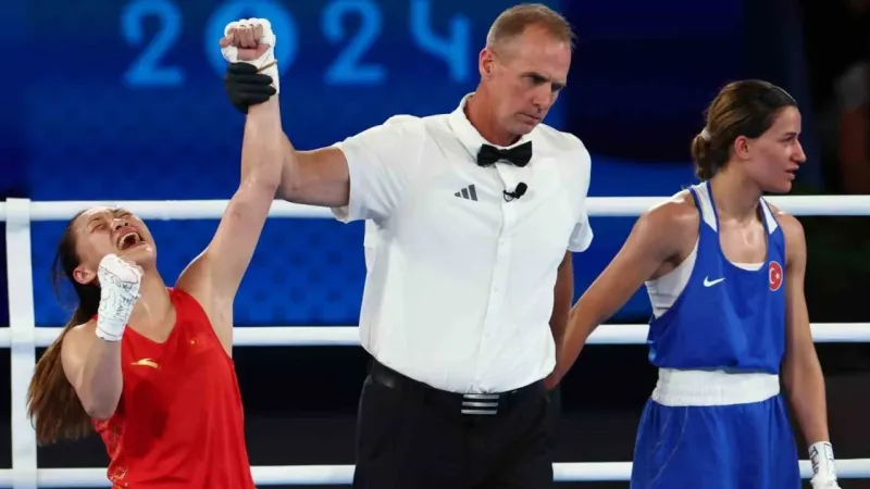 Hatice Akbaş gümüş madalya kazandı